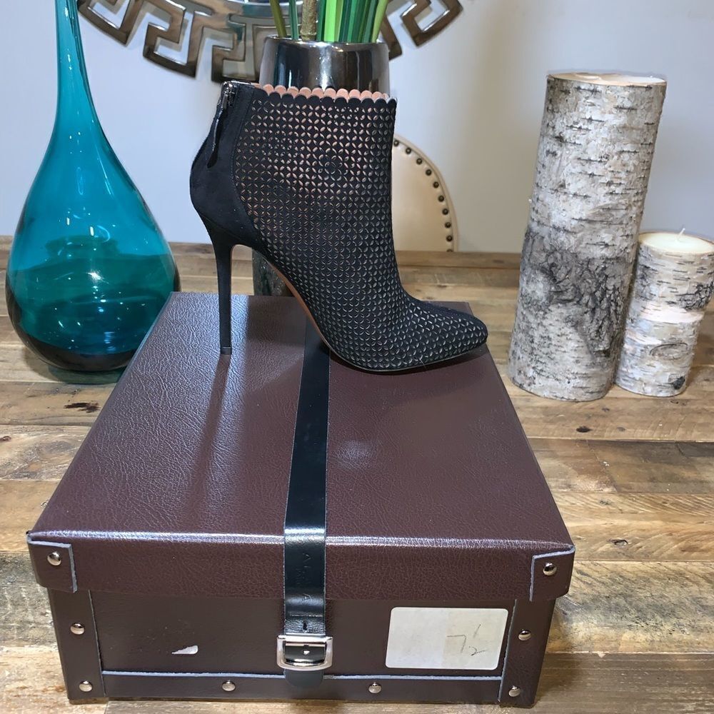 Alaia Laser Cut Suede Booties - Picture 7 of 8